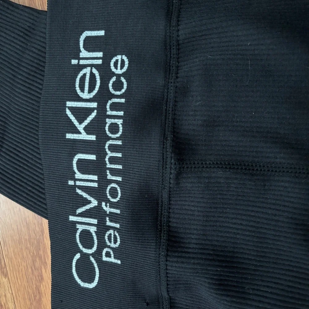 Calvin Klein Performance Leggings - Picture 2 of 2